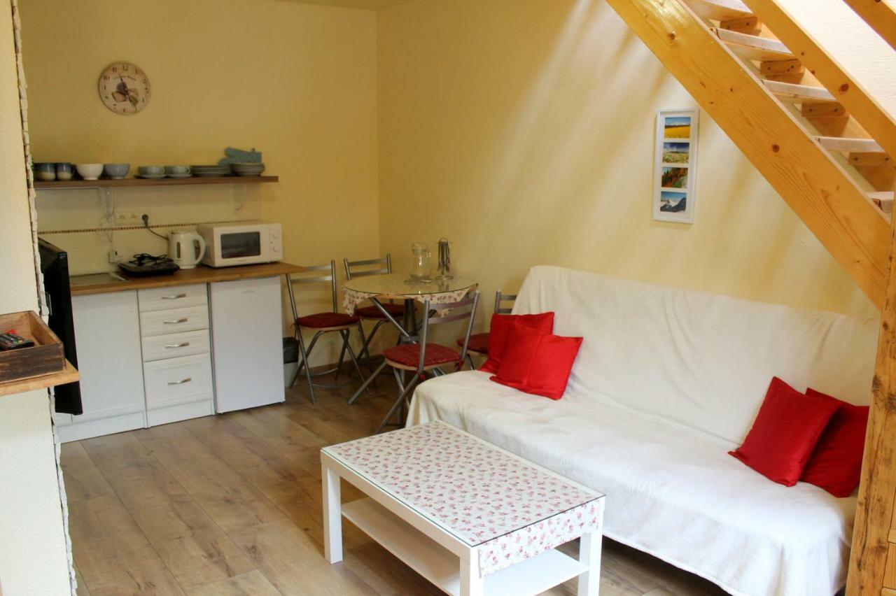 Apartman Turista Pavčina Lehota Dış mekan fotoğraf
